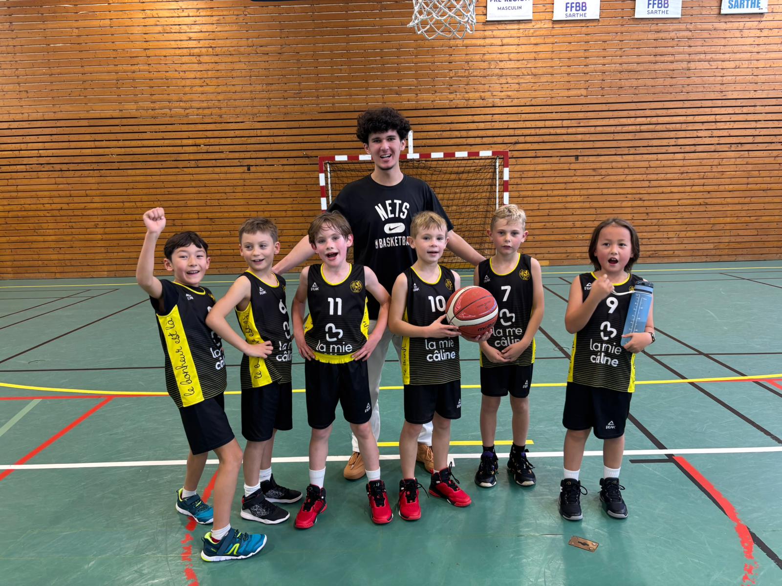 no title - source : affiche_image.php?id=1072